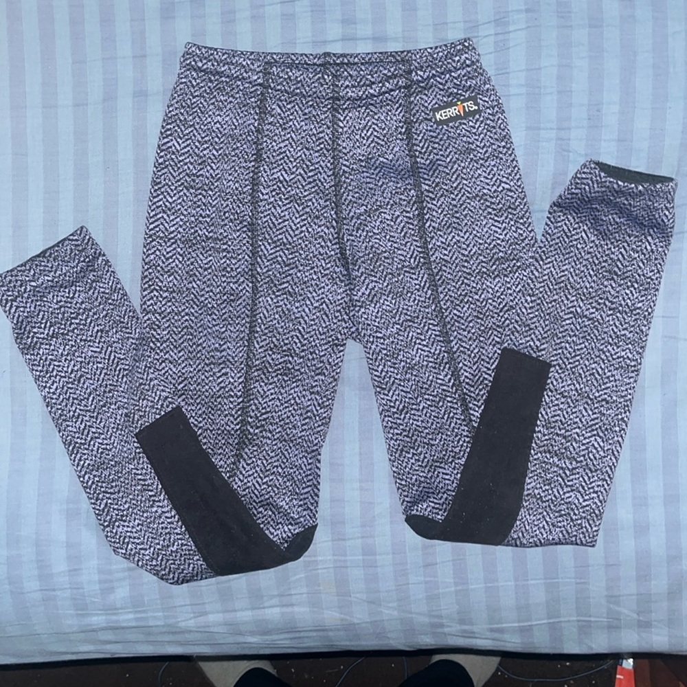 COPY - Kerrits Performance Knee Patch Riding Tights. Kids size Medium.